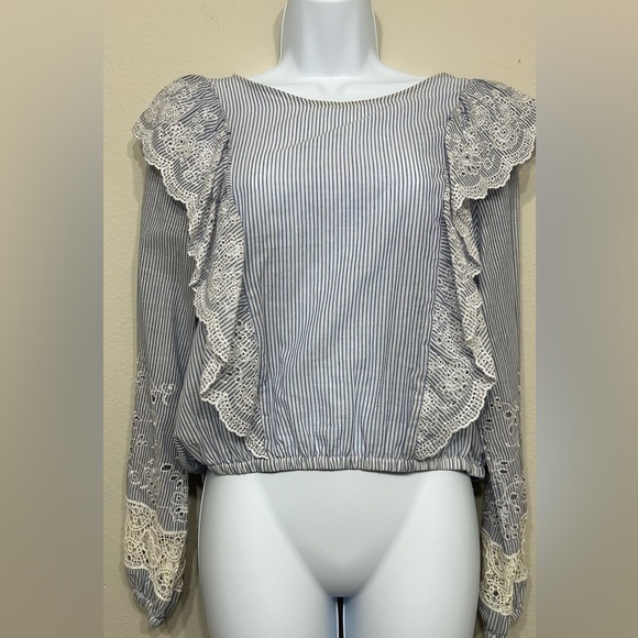 Forever 21 top - Picture 1 of 7